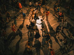 Picture depicting a dancing group .
